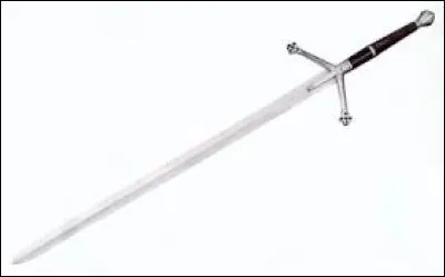 Quel nom de poisson désigne aussi une grande et large épée qu'on tenait à deux mains ?