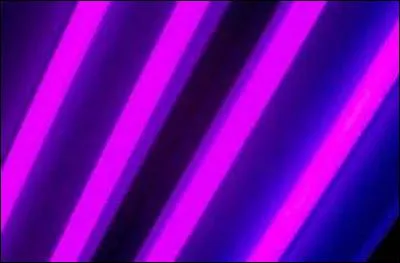 Quelle est l'autre nom du rayonnement ultraviolet ?