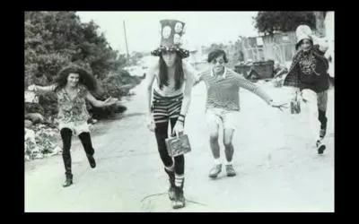 Avant de s'appeller "Marilyn Manson", le groupe s'appelait :