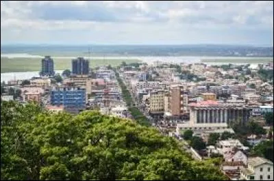 Quel État africain a pour capitale Monrovia ?