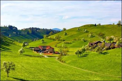 Si vous vous baladez en Mazovie, quel pays visitez-vous ?