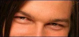 Ces yeux sont ceux de...