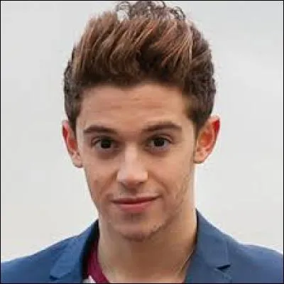 Quel âge a-t-il en mai 2016 ?