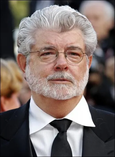 Pourquoi George Lucas a-t-il créé les épisodes I, II et III ?