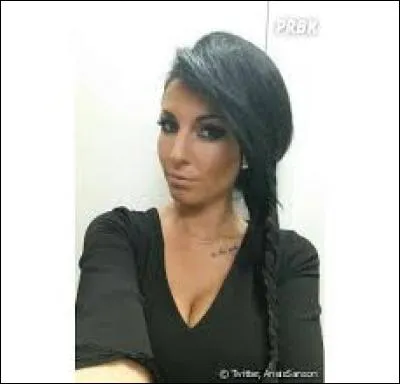 Les princes de l'amour 1&2 - Quel est l'Instagram d'Anaïs ?