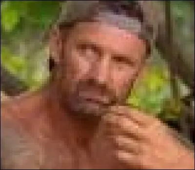 Combien de colliers Pascal avait-il trouvés ?