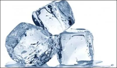 Des glaçons ! Mais qui peut bien être associée à des glaçons ?