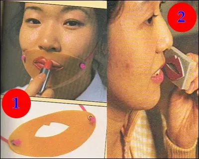 Un pochoir à lèvres, pour ne plus en mettre partout à côté. Quel est le bon numéro ?