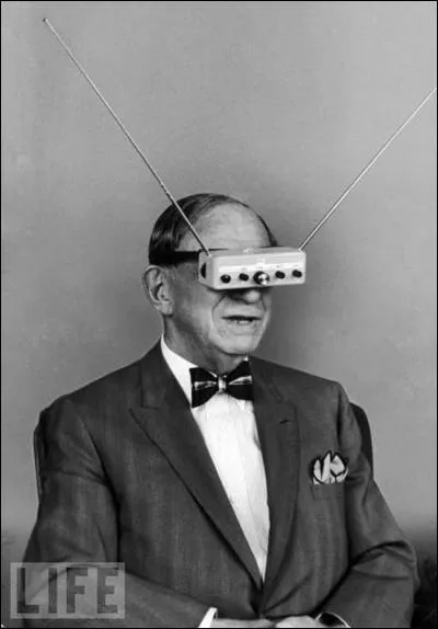 Cr&eacute;&eacute;es dans les ann&eacute;es 60, vous ne pourrez plus vous en passer, voici 'Les lunettes laser pour repousser les cambrioleurs" !