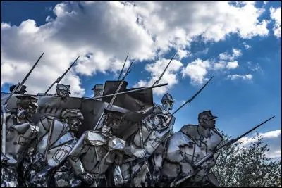 Vrai ou faux : révolte est synonyme de révolution ?