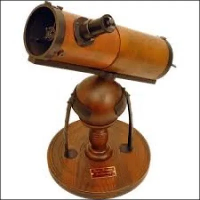 Qui a inventé le premier télescope à réflexion en 1671 ?