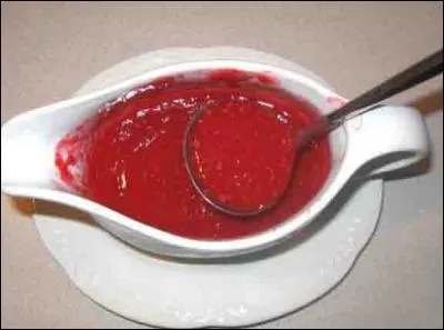 Quel crustacé entre dans la composition de la recette de la sauce cardinal ?