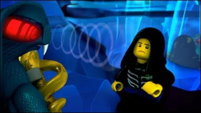 Qui essaye d'hypnotiser Lloyd ?