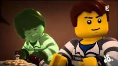 Dans la saison 5 qui devient un fantôme ?