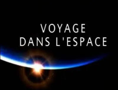 En quelle ann&eacute;e le premier spationaute humain a-t-il voyag&eacute; dans l'espace ?