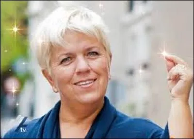 Dans la série télévisée "Joséphine, ange gardien", comment s'appelle l'actrice qui incarne le personnage de Joséphine Delamarre ?