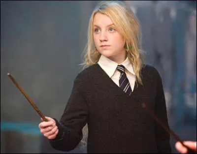 À quelle maison appartient Luna Lovegood ?