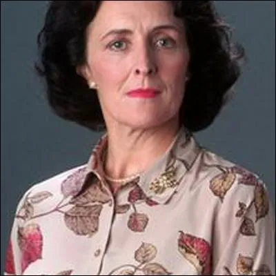 Pétunia raconte que sa sur transformait les tasses en...