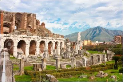 Où se trouvait ce "ludus" ?