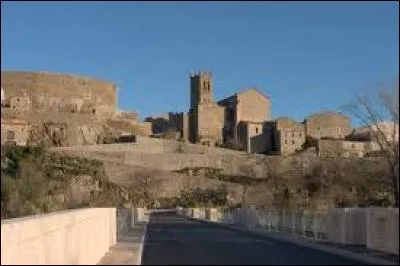 Je vous propose de partir à la découverte de Latour-de-France. Commune de l'arrondissement de Perpignan, elle se trouve dans le département ...