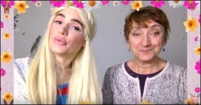 Comment s'appelle sa mère ?