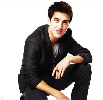 Comment s'appelle ce garçon dans le film ?