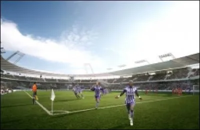 Dans combien de stades se dérouleront les matchs du championnat de l'Euro 2016 ?