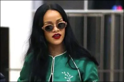 De quel pays la chanteuse est-elle originaire ?