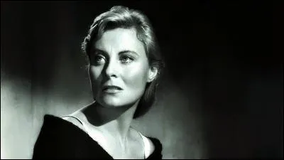 Elle a été la première à recevoir, en 1946, le prix d'interprétation féminine. Qui est cette actrice française ?