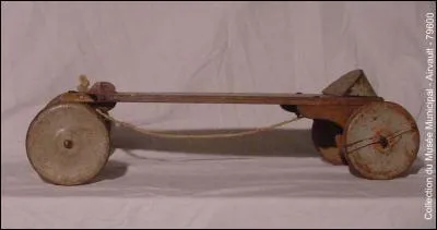 Qui a réalisé le plus haut saut du monde en skateboard, en 2015 ?