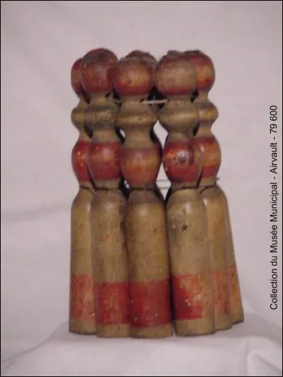 Combien y a-t-il de quilles dans un jeu de bowling ?