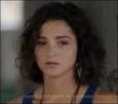 Que fait Emma pour se venger du comportement de Baptiste ?