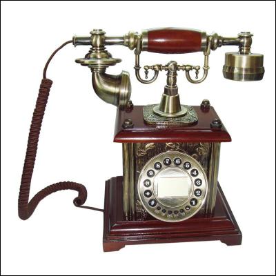Graham Bell a inventé le téléphone en 1876.