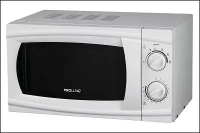 Qui eut l'idée d'utiliser les micro-ondes pour cuire les aliments ?