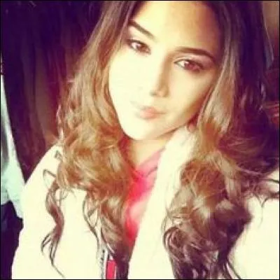 Daisy est allée dans le monde vampire, qui a-t-elle rencontré qui est tombé sous son charme ?