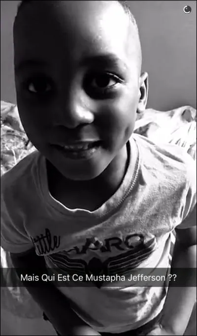 Son premier album s'appelle :