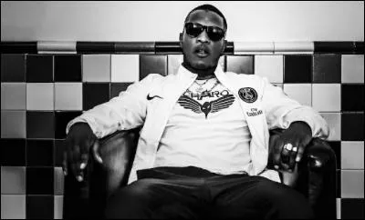 Sa première mixtape est sortie un :