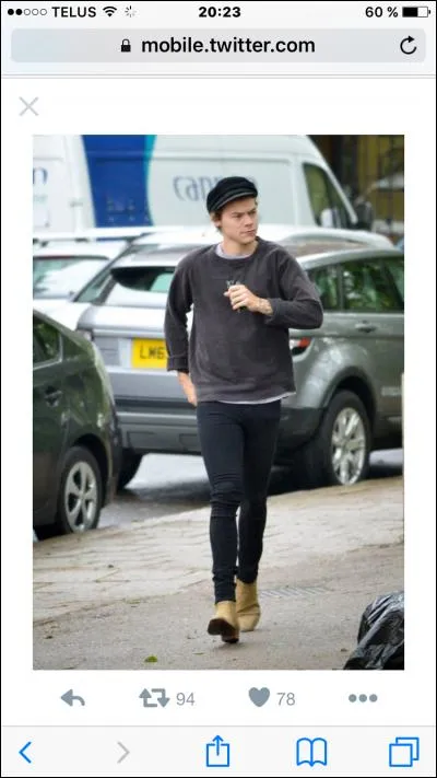 Pourquoi a-t-il coupé ses cheveux ?