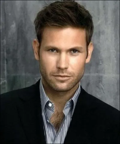 En quelle année Matt Davis a rejoint le cast de The Vampire Diaries ?