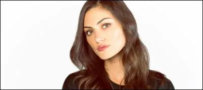 Quelle est la date de naissance de Phoebe Tonkin ?