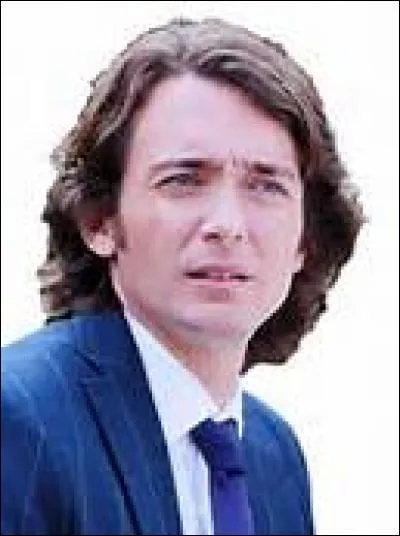 Comment se prénomme la personne avec qui Marion travaille à l'ASE ?