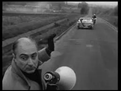 Trouvez le film n'ayant pas été réalisé par Gérard Oury :