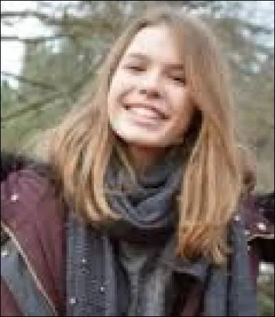 Quel âge a-t-elle ? (mai 2016)