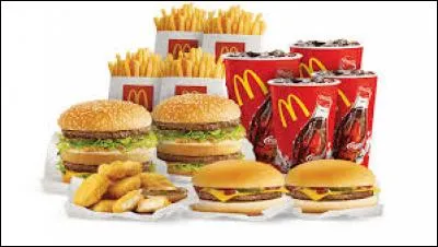 Que servait-on à la table du premier McDonald's ?