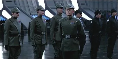 Que risquent les officiers impériaux qui commettent des erreurs ?