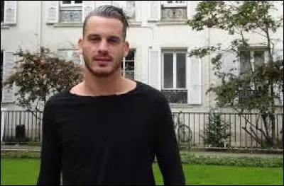 Quel est l'objectif professionnel de Raphaël ?