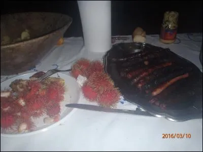 Quel fruit, venu des pays chauds, reconnaissez-vous sur la photo ?