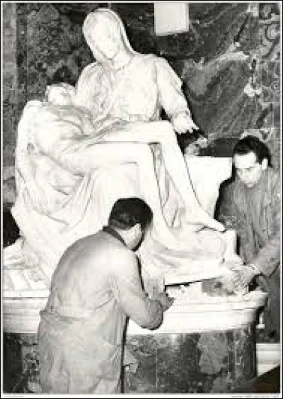 Michel-Ange est un artiste de la...