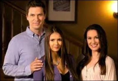 Comment sont morts les parents d'Elena et Jeremy ?