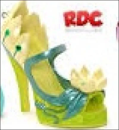 A qui est cette chaussure ?